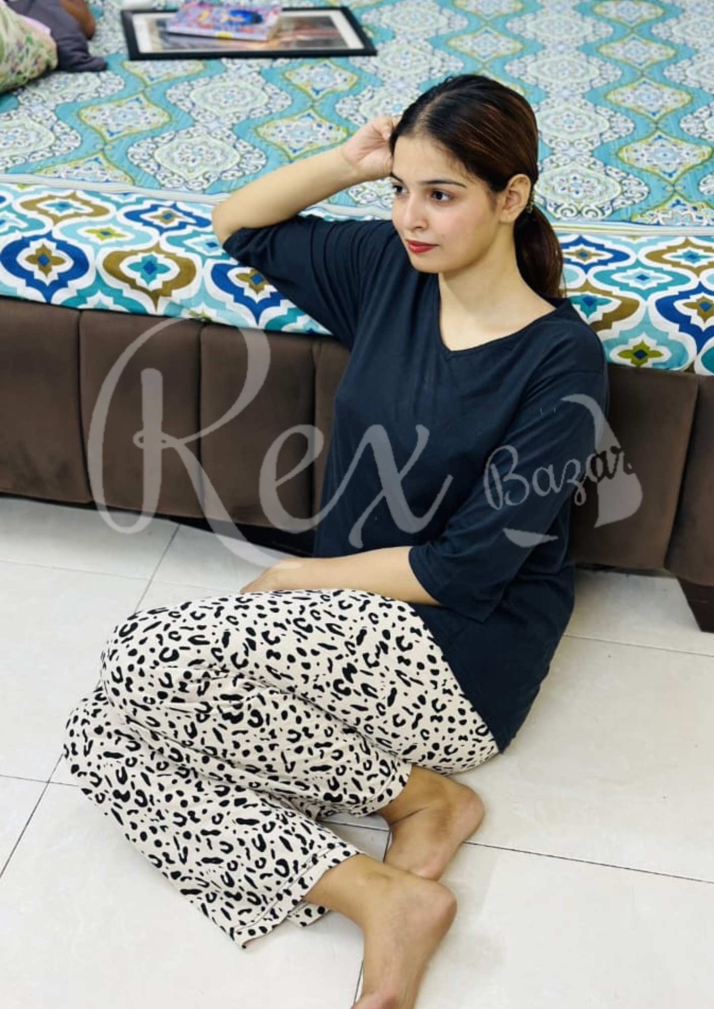 Black V Neck With Off White Cheetah Print Plazzo Pajama Suit (RX-104)