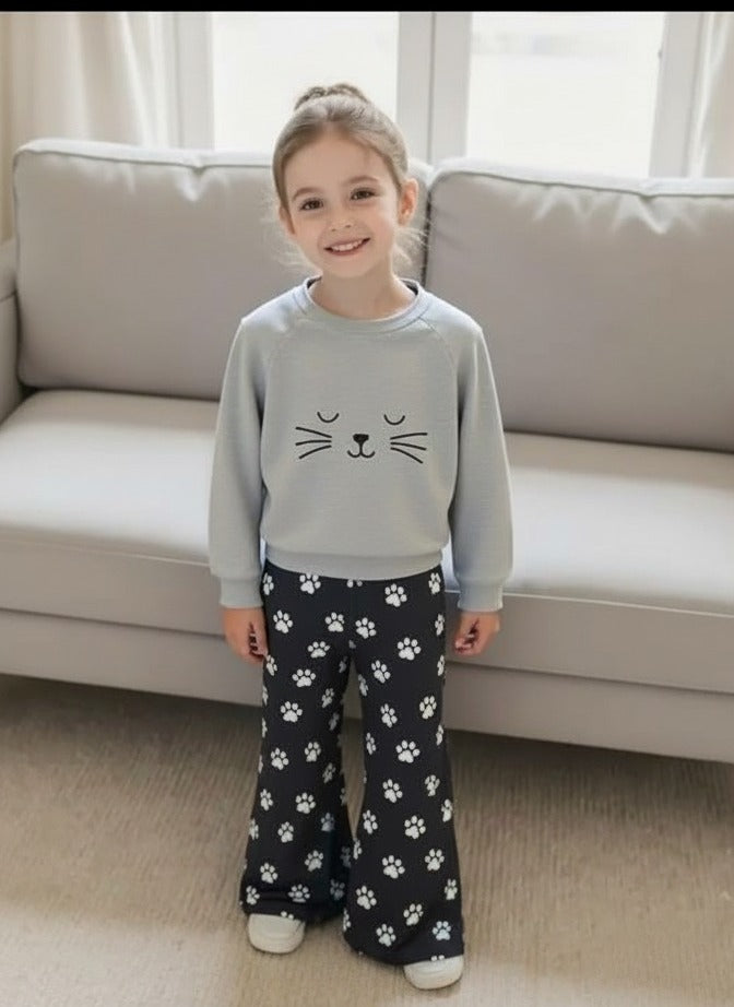 Grey Sleepy Cat with Foot Printed pajama Kids track suit (RX-345)