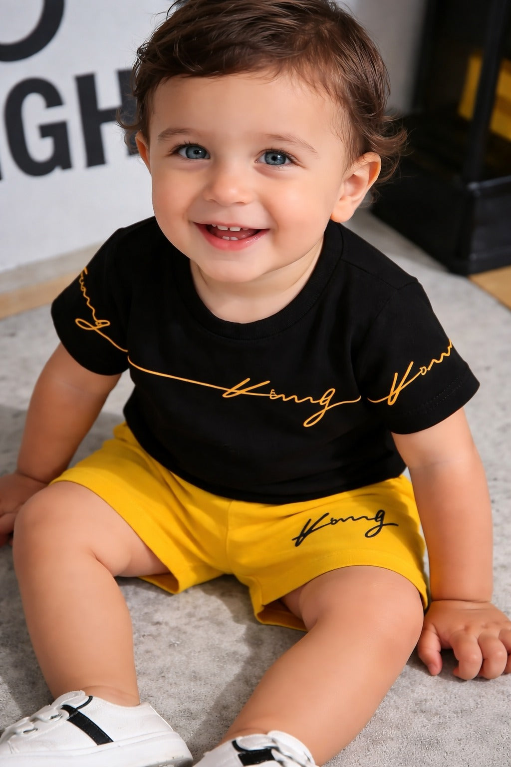 Black Kong printed t Shirt with yellow shorts printed kids suit (RX-415)