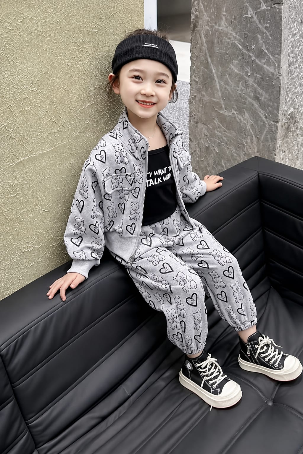 Grey Cute Bear And Hearts Printed Zipper Track Suit (RX-541)