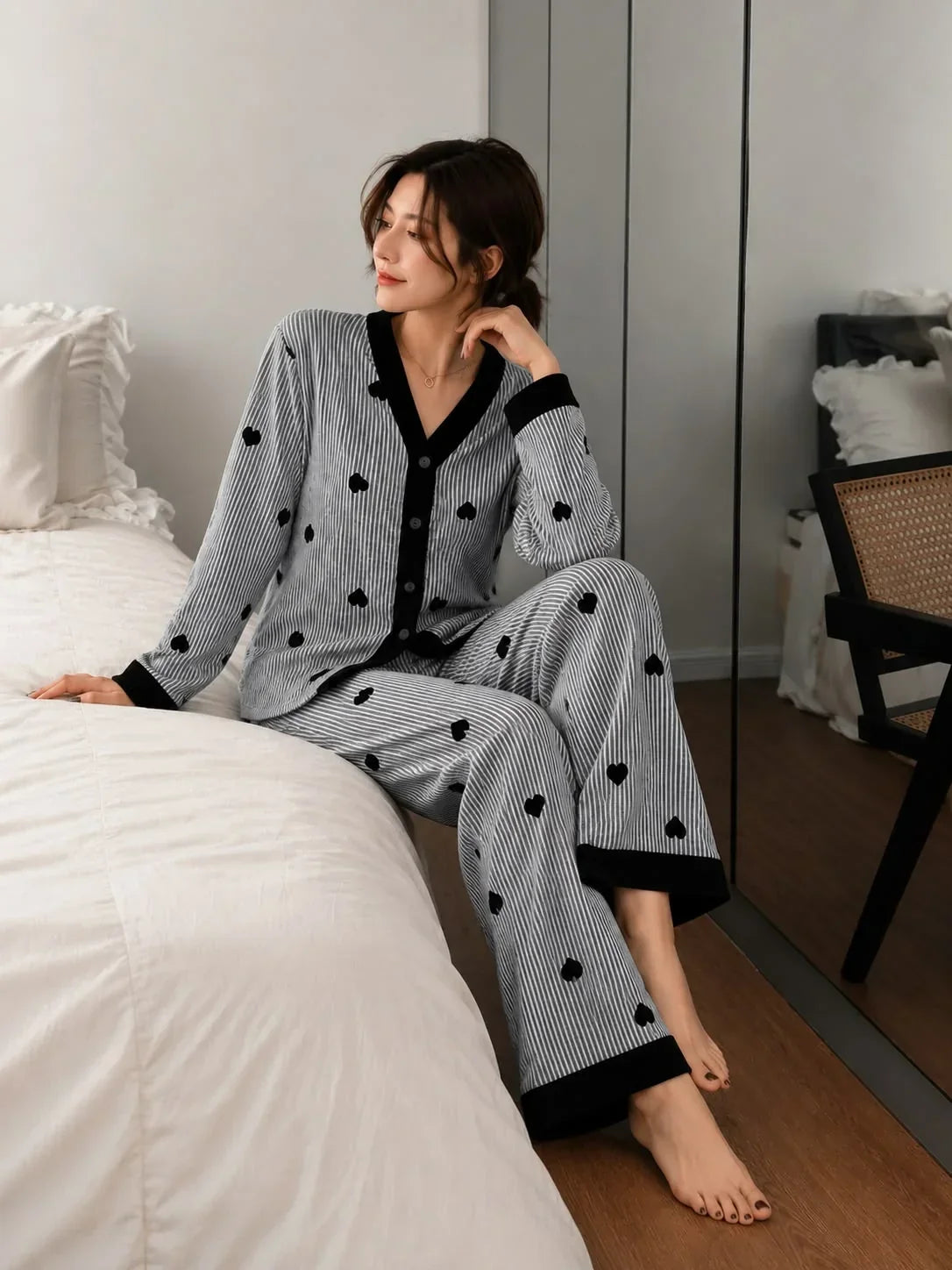 Black Linning Hearts Stripe Printed V-Neck Button PJ Set For Her (RX-592)