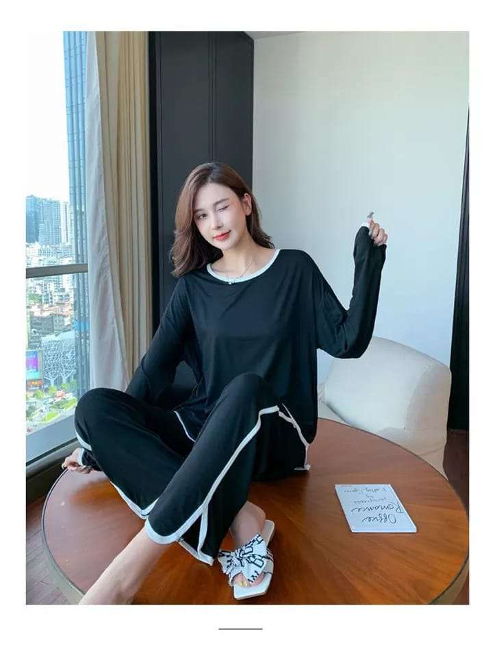 Black with White Round Neck Pipen T Shirt with Pipen Pajama Full Sleeves Suit for Her (RX-72)